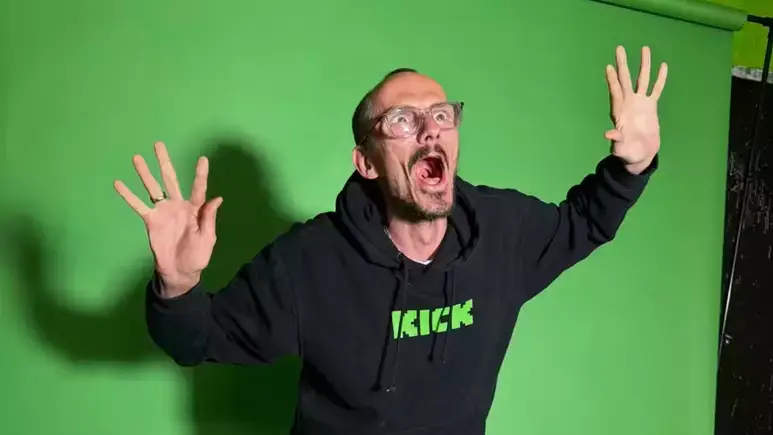 STREAMER FRANCÊS RAPHAËL GRAVEN / JEAN PORMANOVE / "JP"