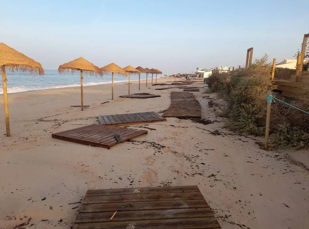 Destruction at Faro Beach
