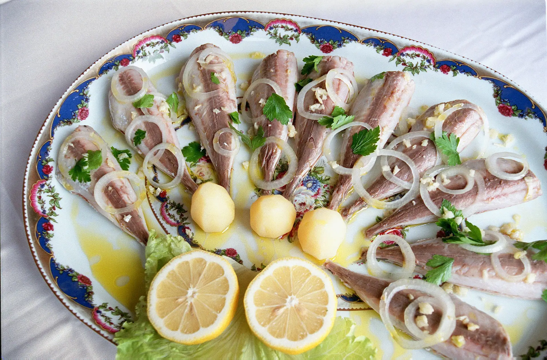 “Carapaus alimados”: onde comer um petisco que representa a cultura e identidade do Algarve