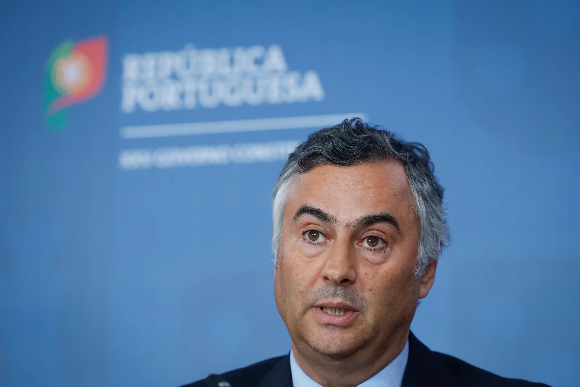 Governo contraria versão de reitor do Porto para aceitar entradas ilegais em Medicina