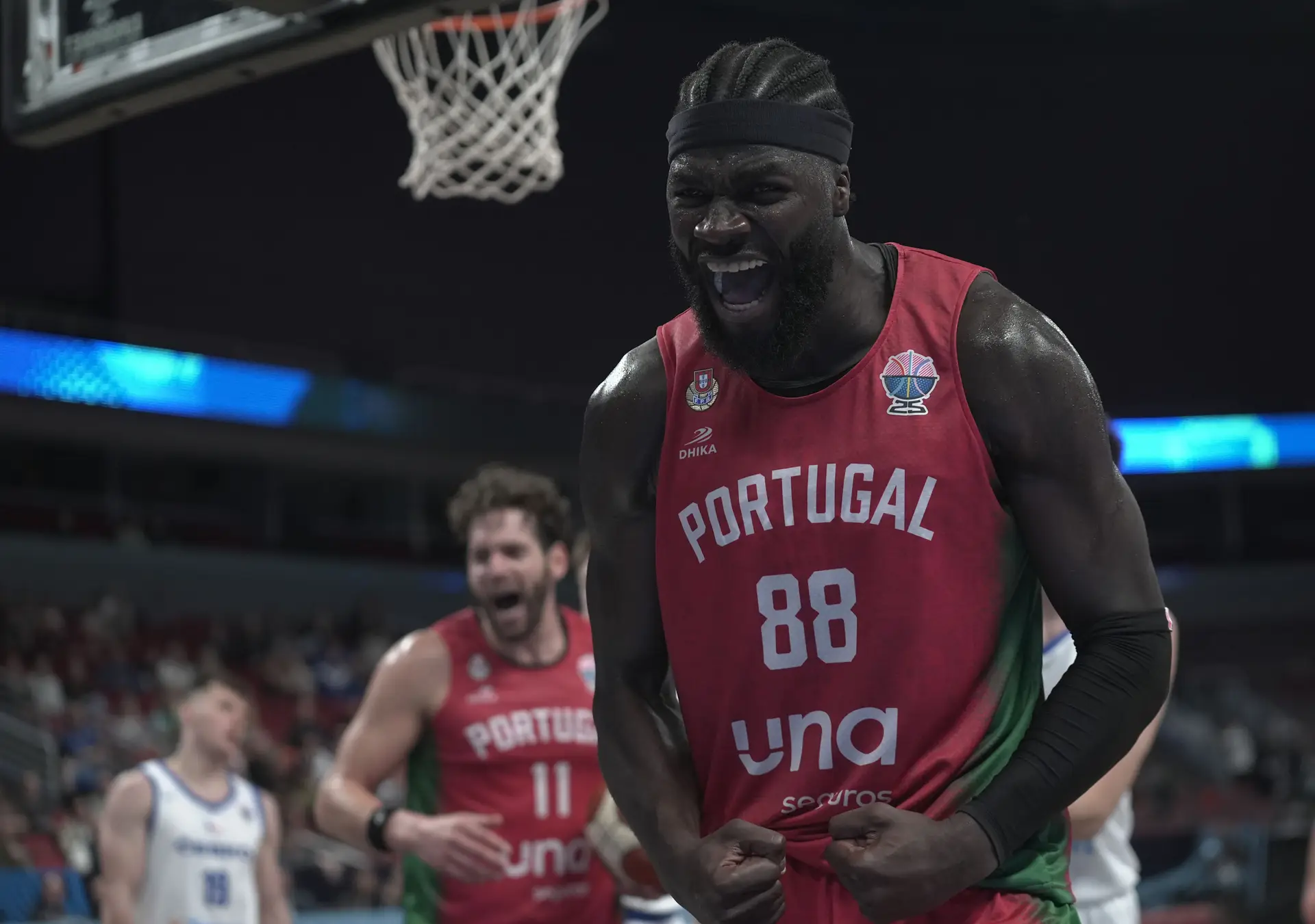 Portugal vence Estónia de forma épica e está nos oitavos de final do Eurobasket