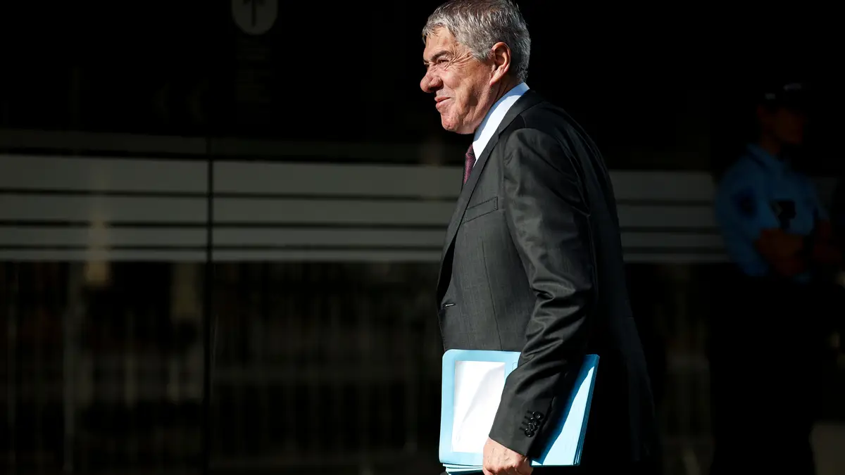 O ex-primeiro-ministro José Sócrates, o principal arguido da Operação Marquês, chega ao Tribunal Central Criminal de Lisboa, no Campus de Justiça, em Lisboa, Portugal, no dia 4 de setembro de 2025.
