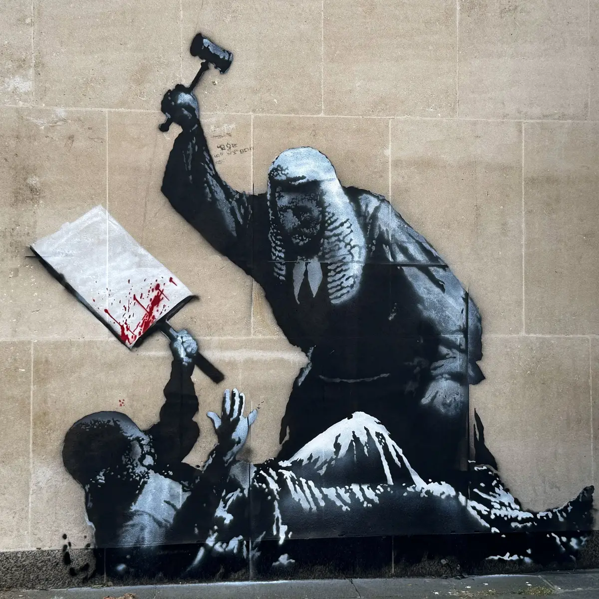 Mural polémico de Banksy em Londres durou apenas 48 horas até ser