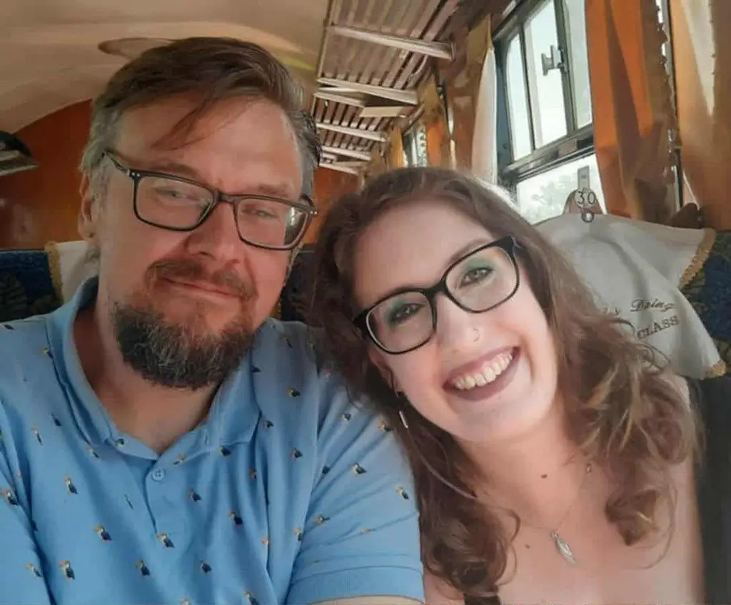 Do casal de artistas à professora que vivia "ao máximo": as vítimas da tragédia no Elevador da Glória