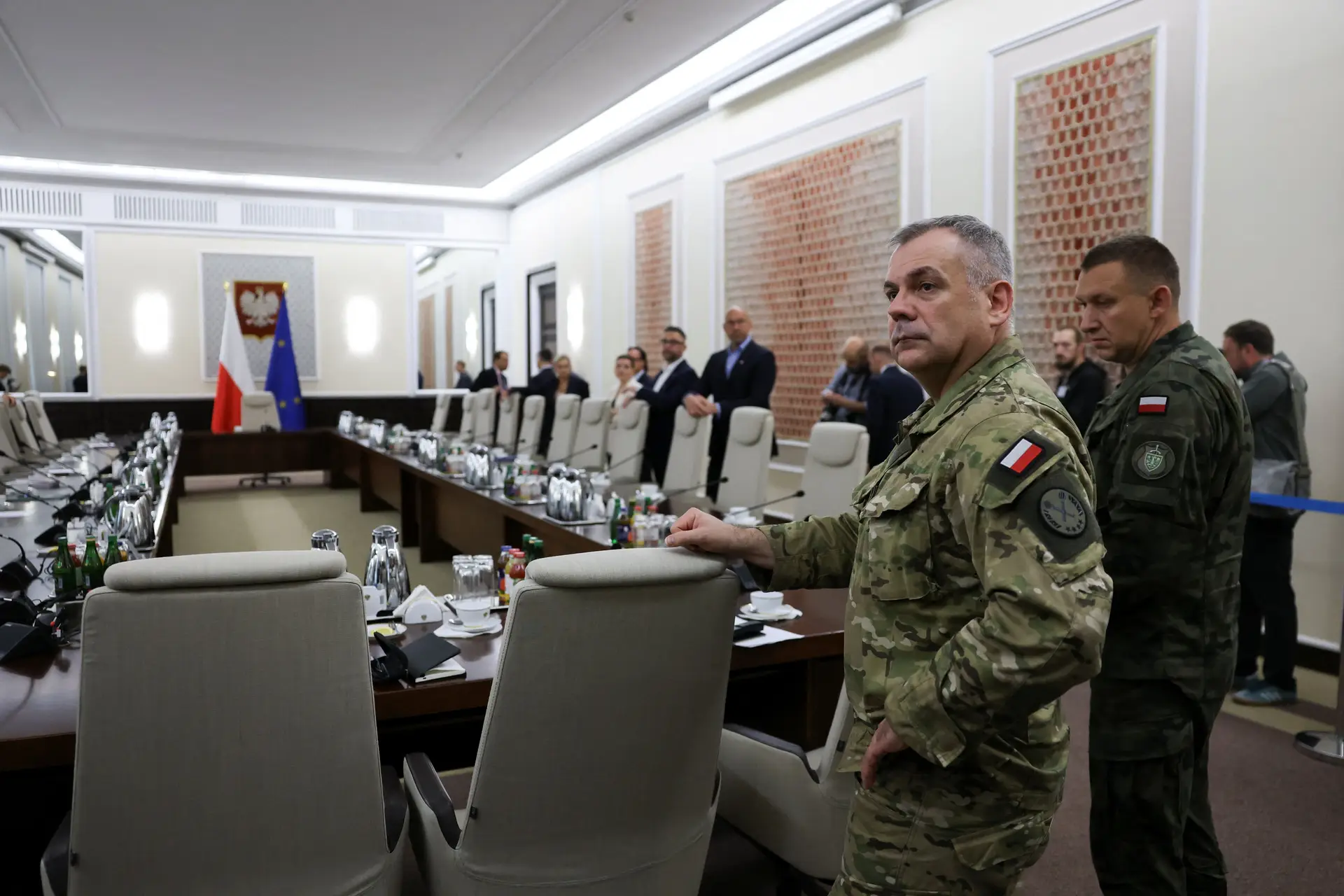 Drones russos: Comissão Europeia fala em invasão "intencional", Polónia pronta a reagir a "provocações"