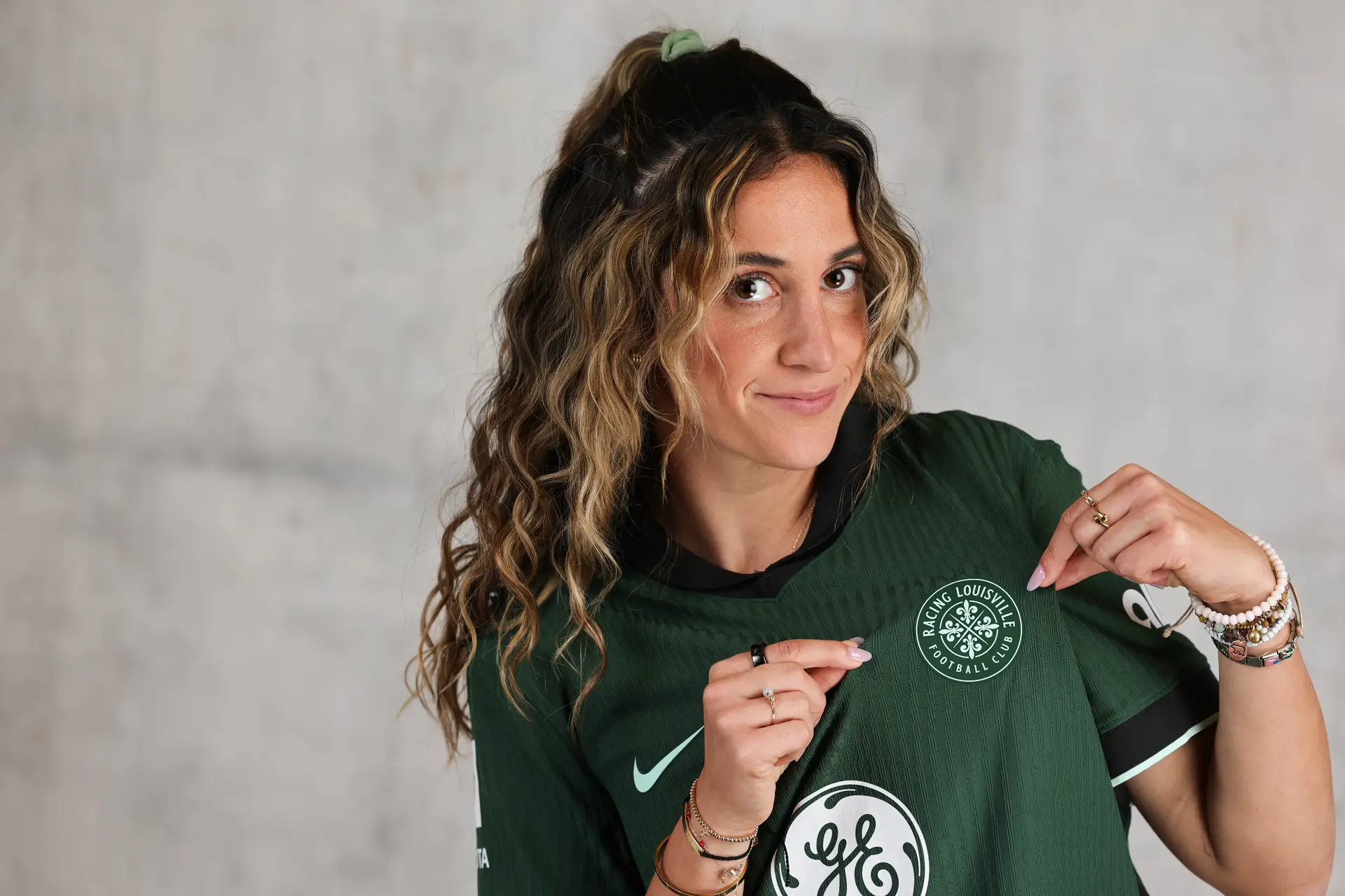 Savannah DeMelo tem 27 anos e é luso-americana