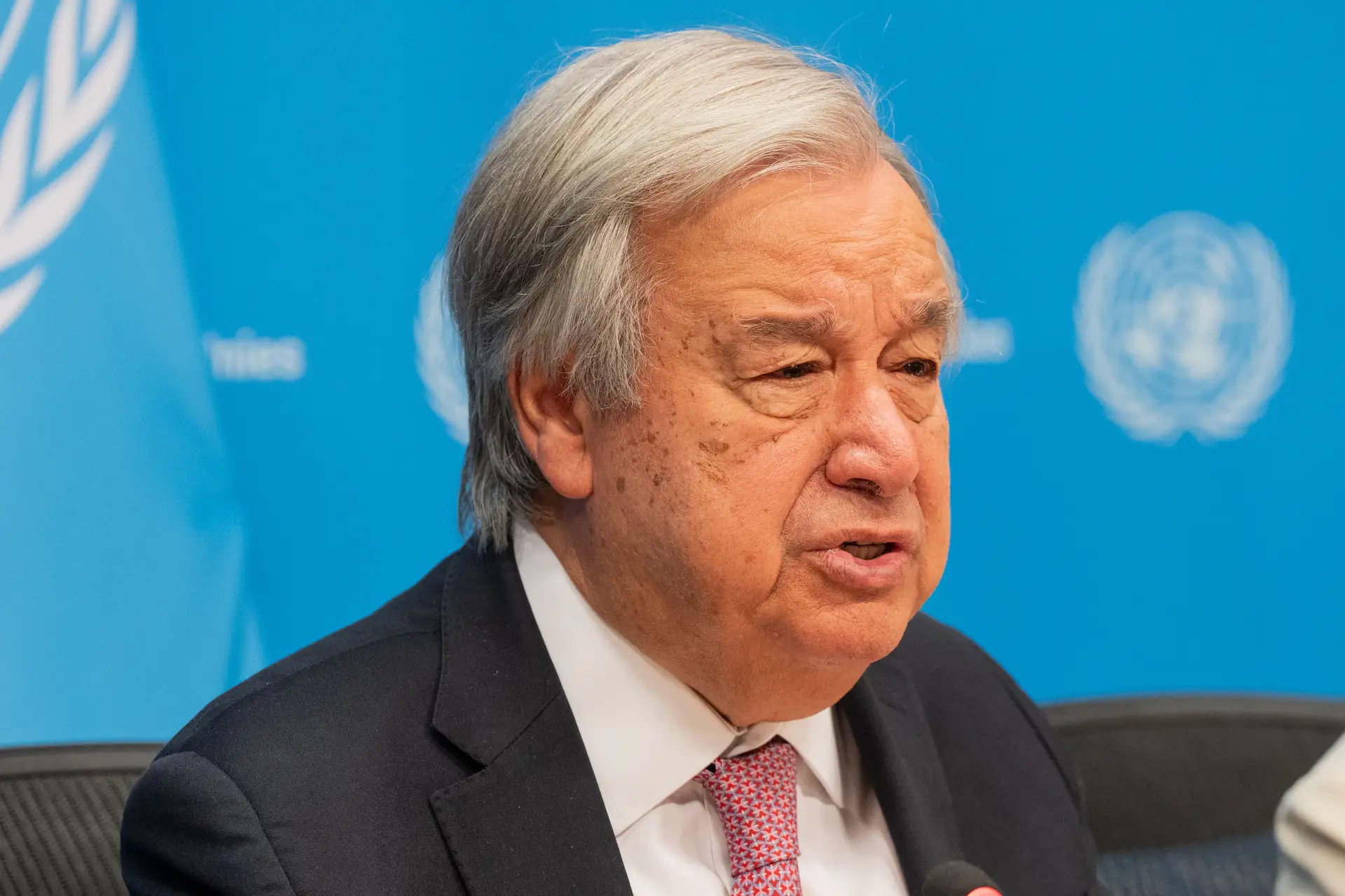 Portugal perde "estadista notável" e "figura mediática brilhante", diz Guterres