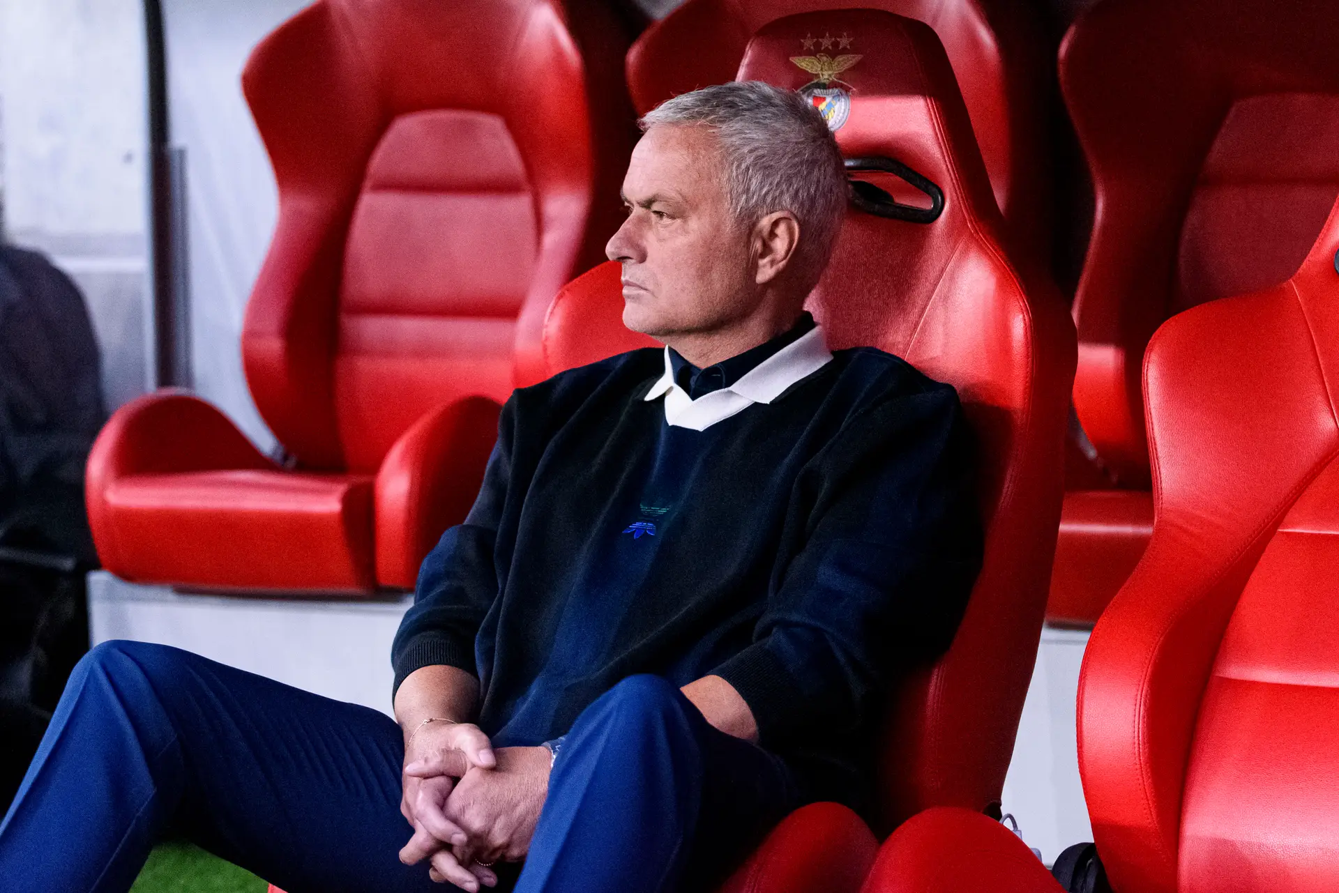 Benfica confirma negociações com José Mourinho
