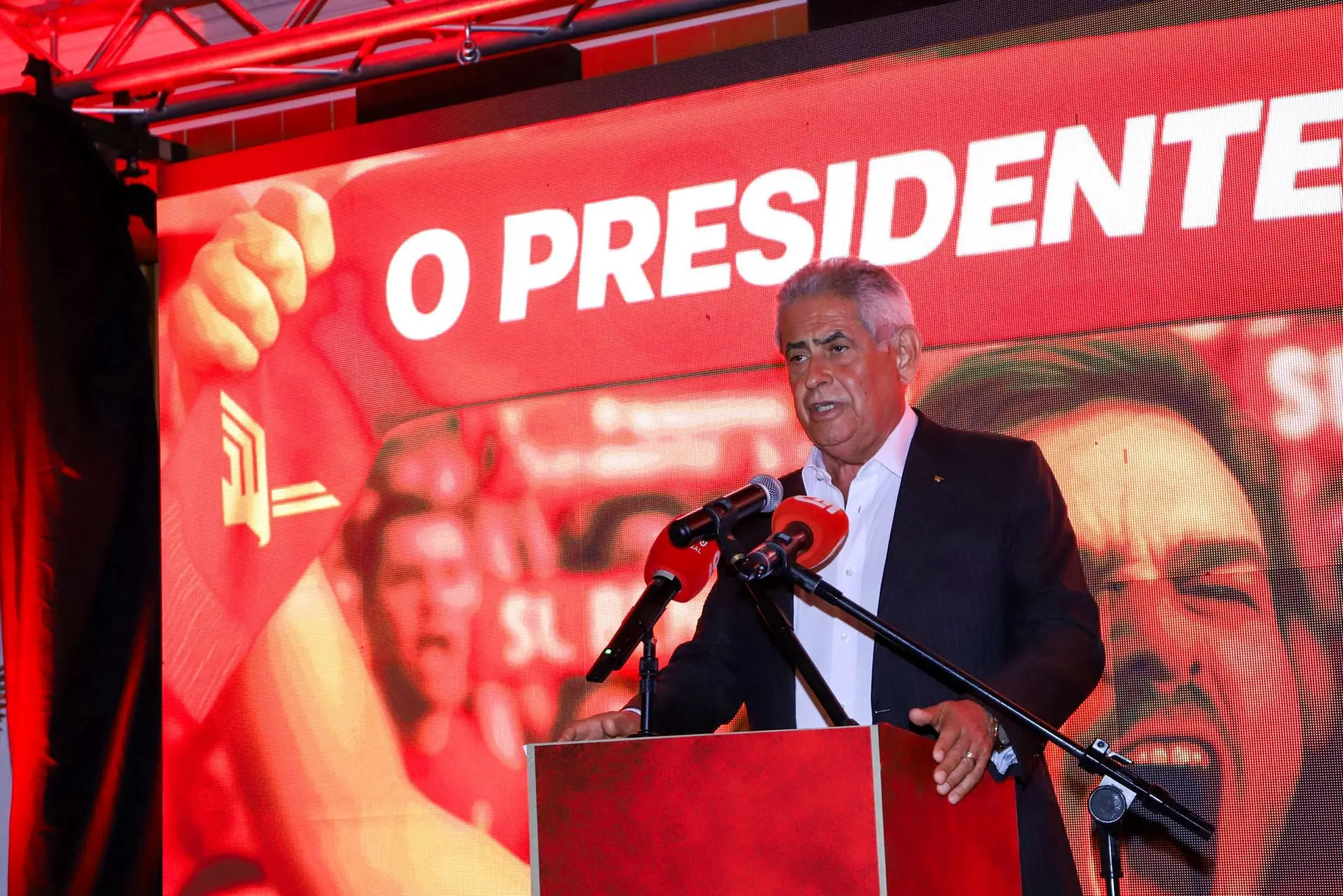 Vieira arranca campanha eleitoral com duras críticas a Rui Costa e aponta ao 'penta' no Benfica