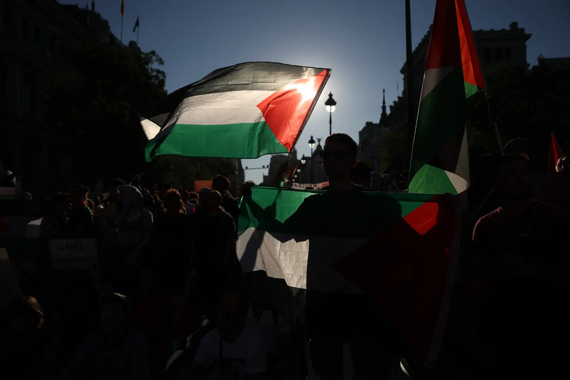 10 minutos: Marcelo diz que reconhecimento da Palestina "é pela paz" e Netanyahu rejeita solução de dois Estados