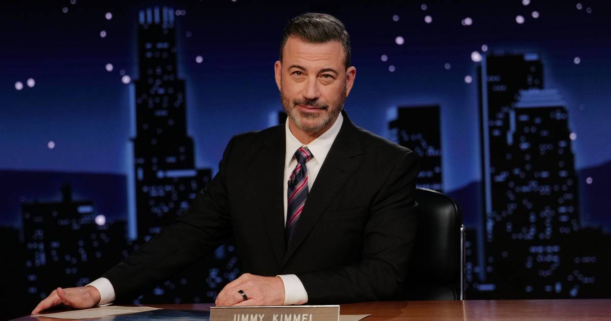 Jimmy Kimmel accuses regulator of pressuring ABC over interview with Democratic candidate