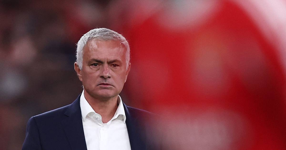 Mourinho cauteloso: GD Chaves "é de divisão inferior, mas não tem futebol de divisão inferior"