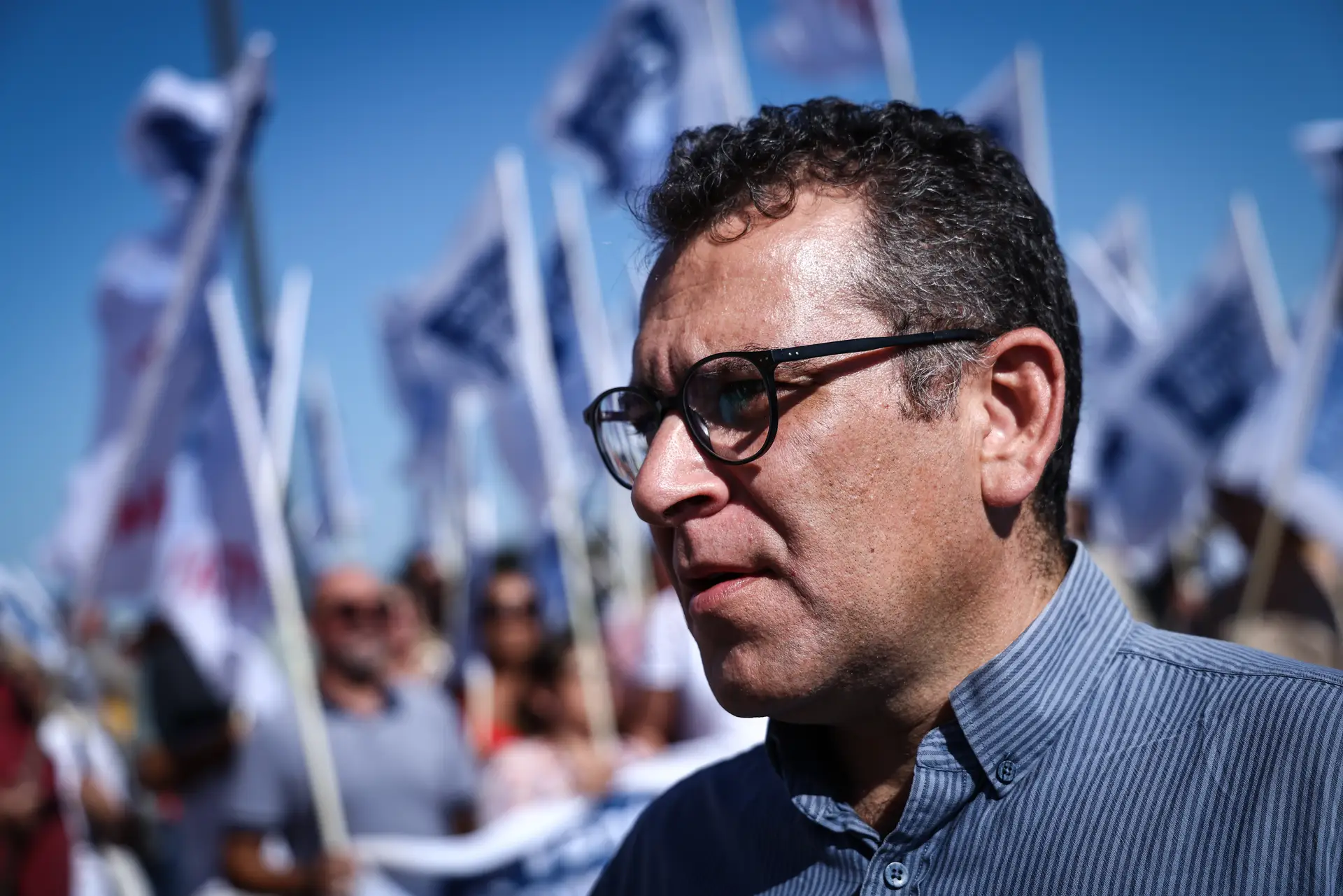 Frente Comum ameaça com greve da função pública a 24 de outubro
