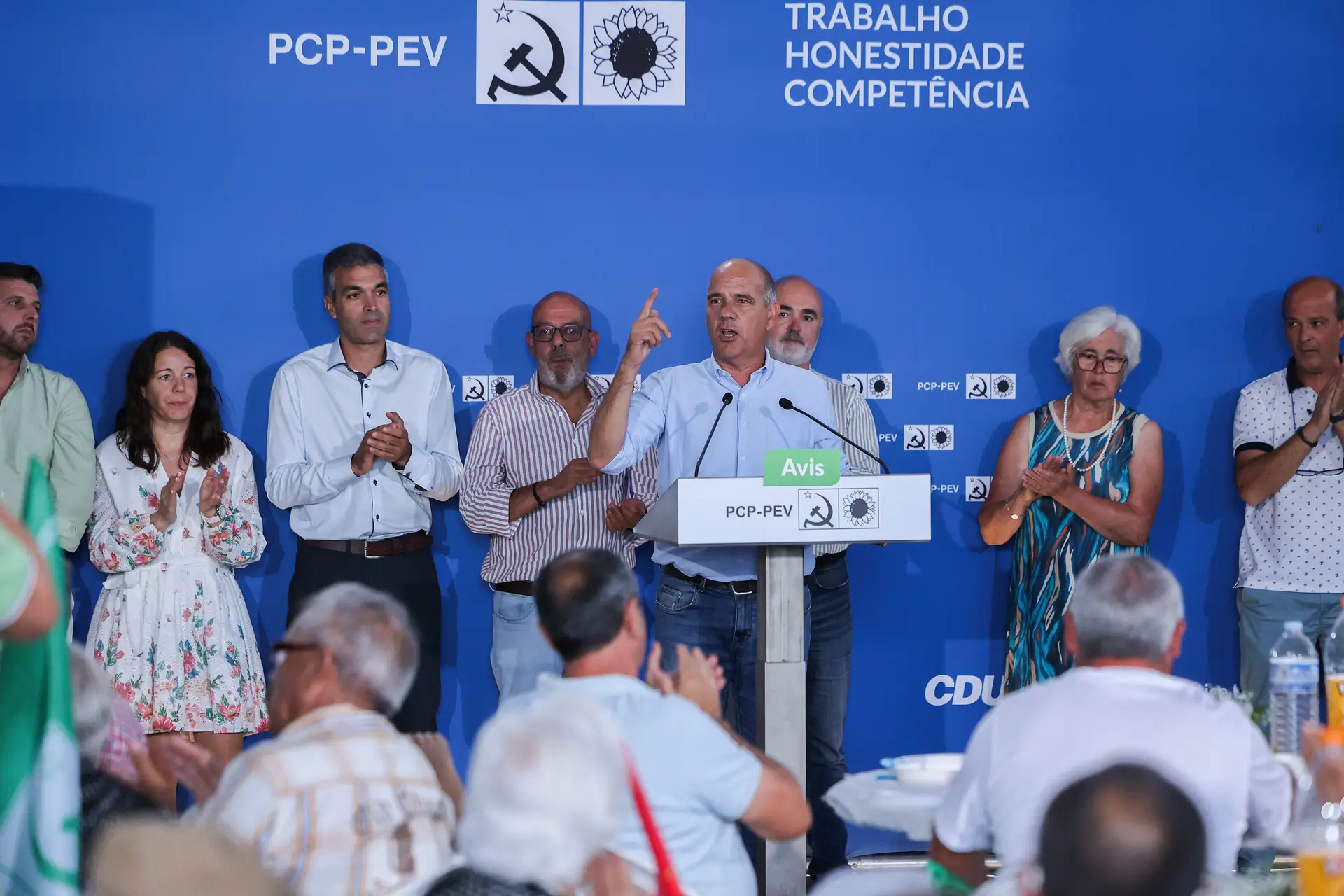 PCP pergunta em que país vive quem considera renda de 2.300 euros moderada