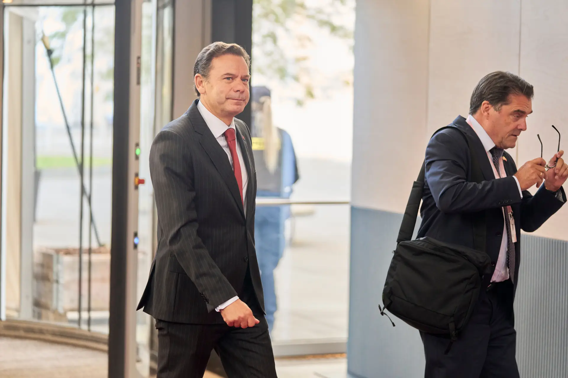 Montenegro revela que portugueses que seguiam na flotilha "estão num porto"