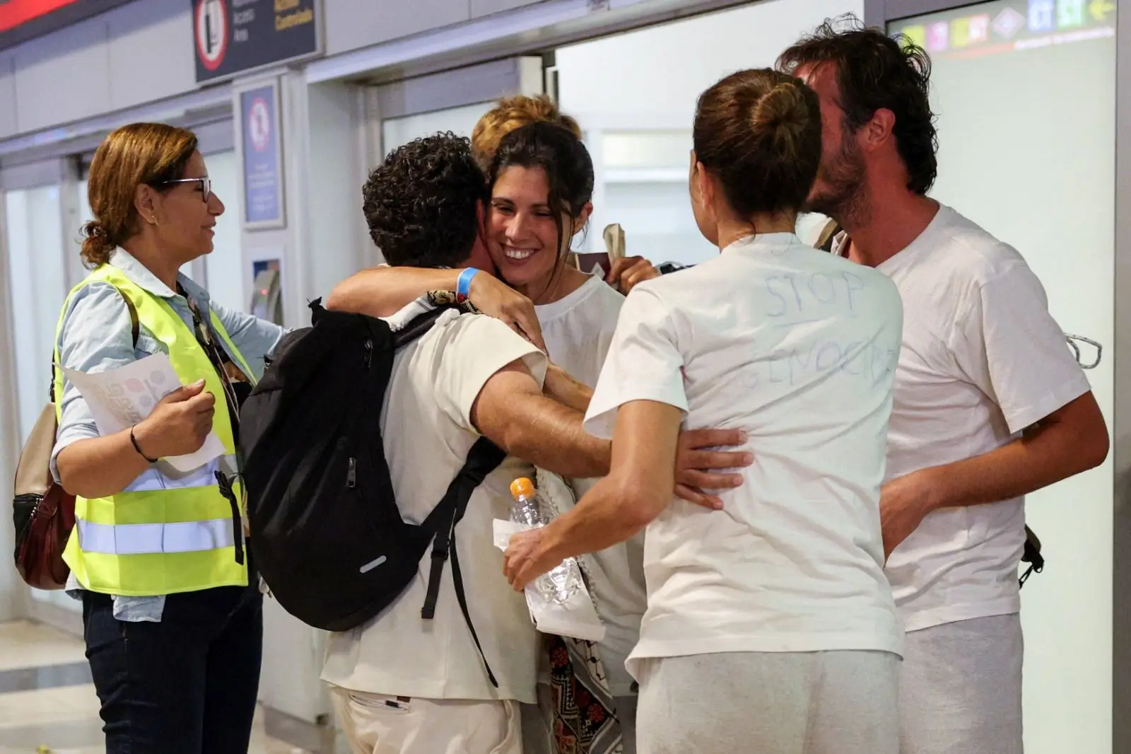 Ativistas da flotilha recusam "centenas" de donativos para pagar custos da viagem para Portugal