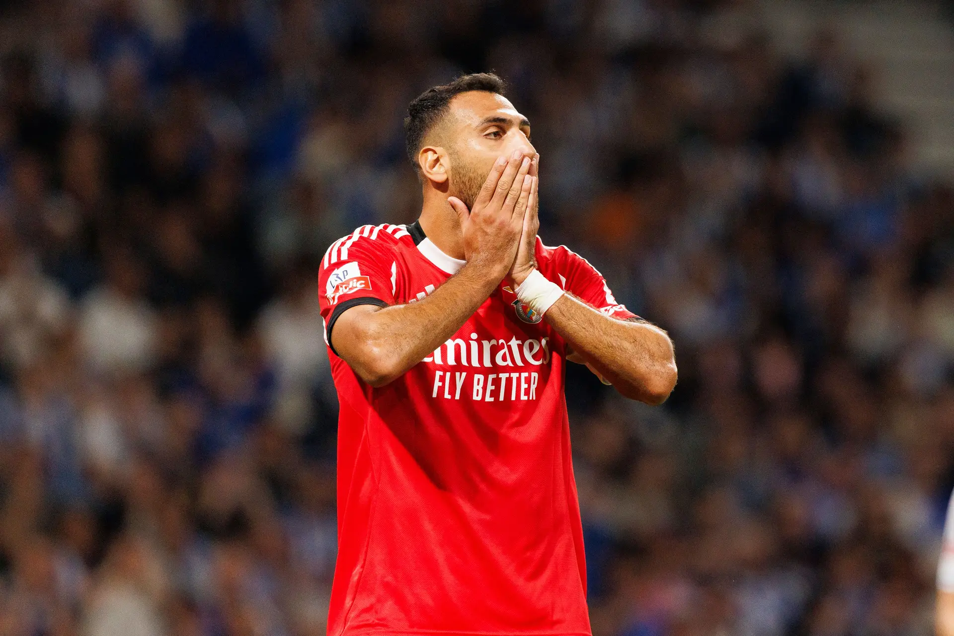 FC Porto vai apresentar queixa contra Pavlidis por alegada agressão no clássico