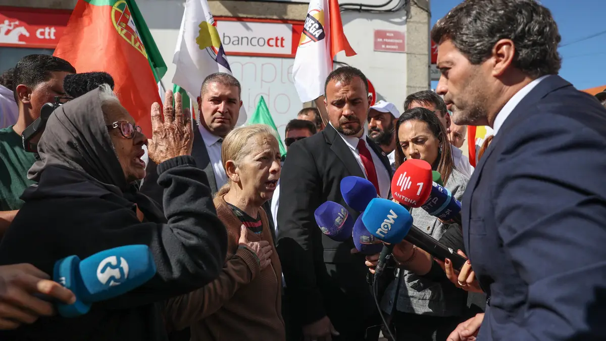 O presidente do Chega, André Ventura numa ação de campanha para as eleições autárquicas de dia 12 de outubro, esta manhã no Sabugal, 8 de outubro de 2025. 