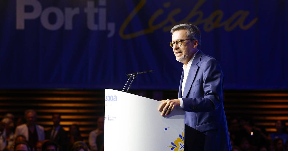 Carlos Moedas atribuiu pelouros na câmara de Lisboa a ex-vereadora do Chega