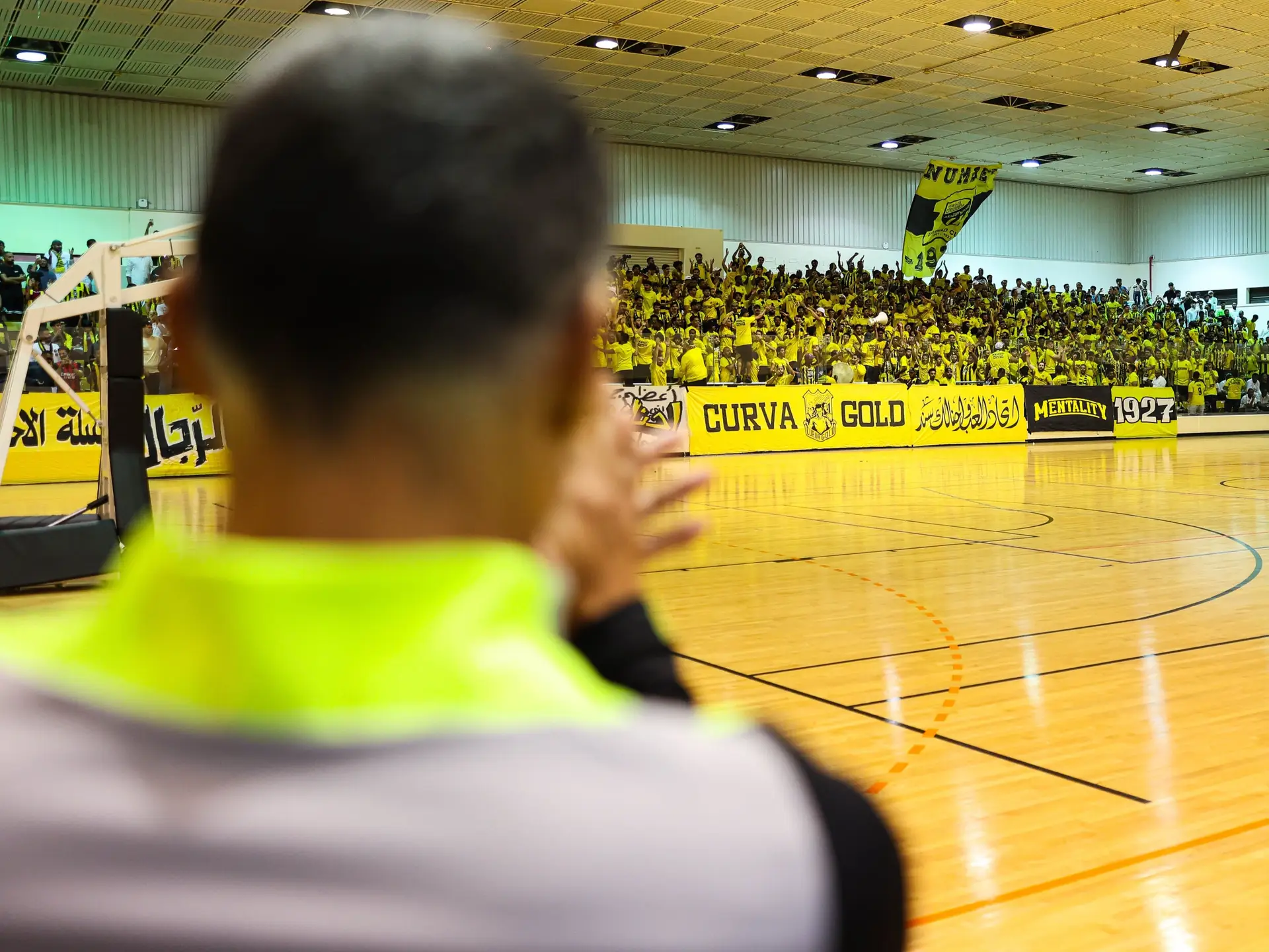 Sérgio Conceição recebido em apoteose pelos adeptos do Al Ittihad