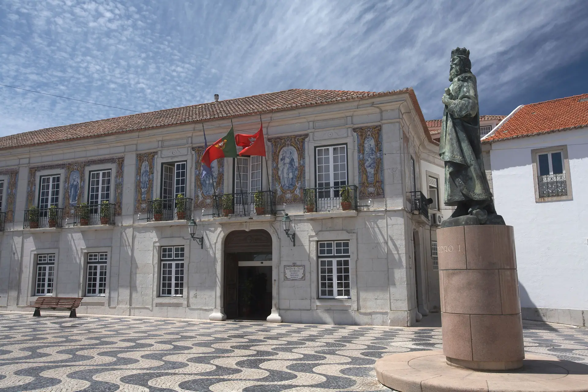 Autárquicas: quem são os atuais presidentes dos 308 municípios?