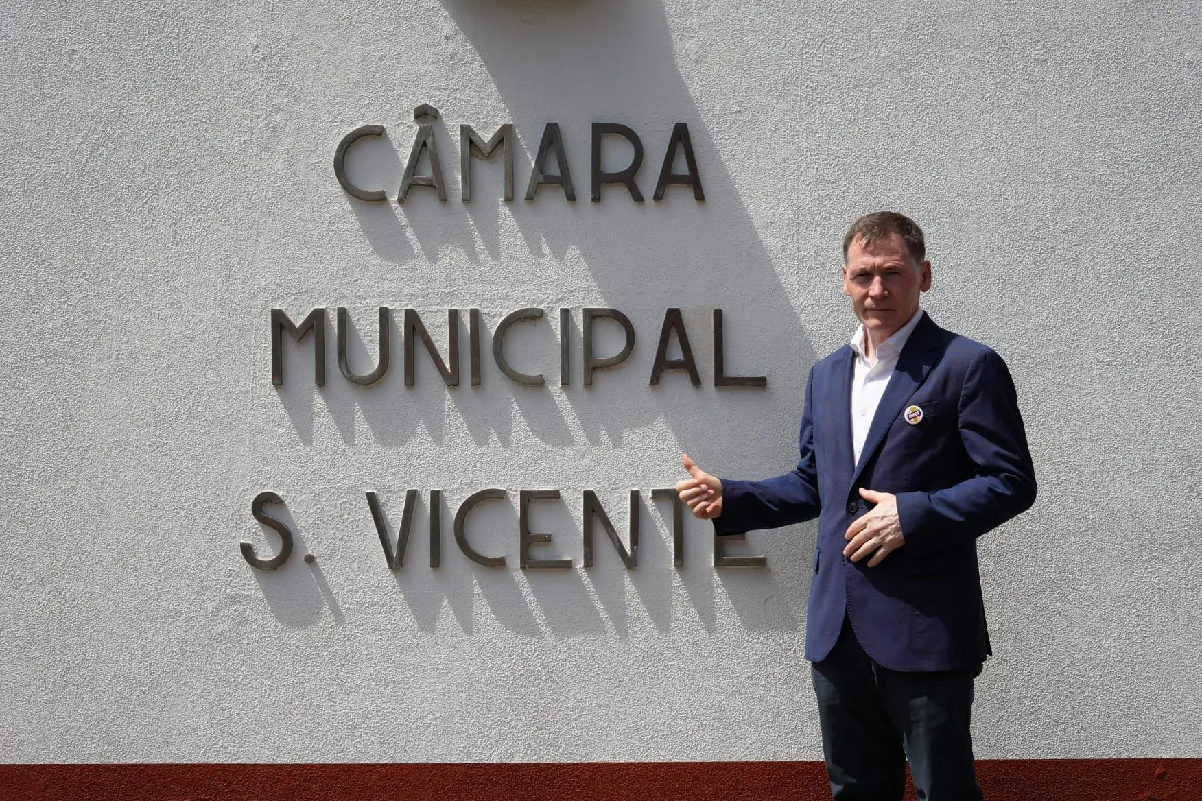 Presidente da Câmara eleito pelo Chega terá agredido delegado do PSD em São Vicente