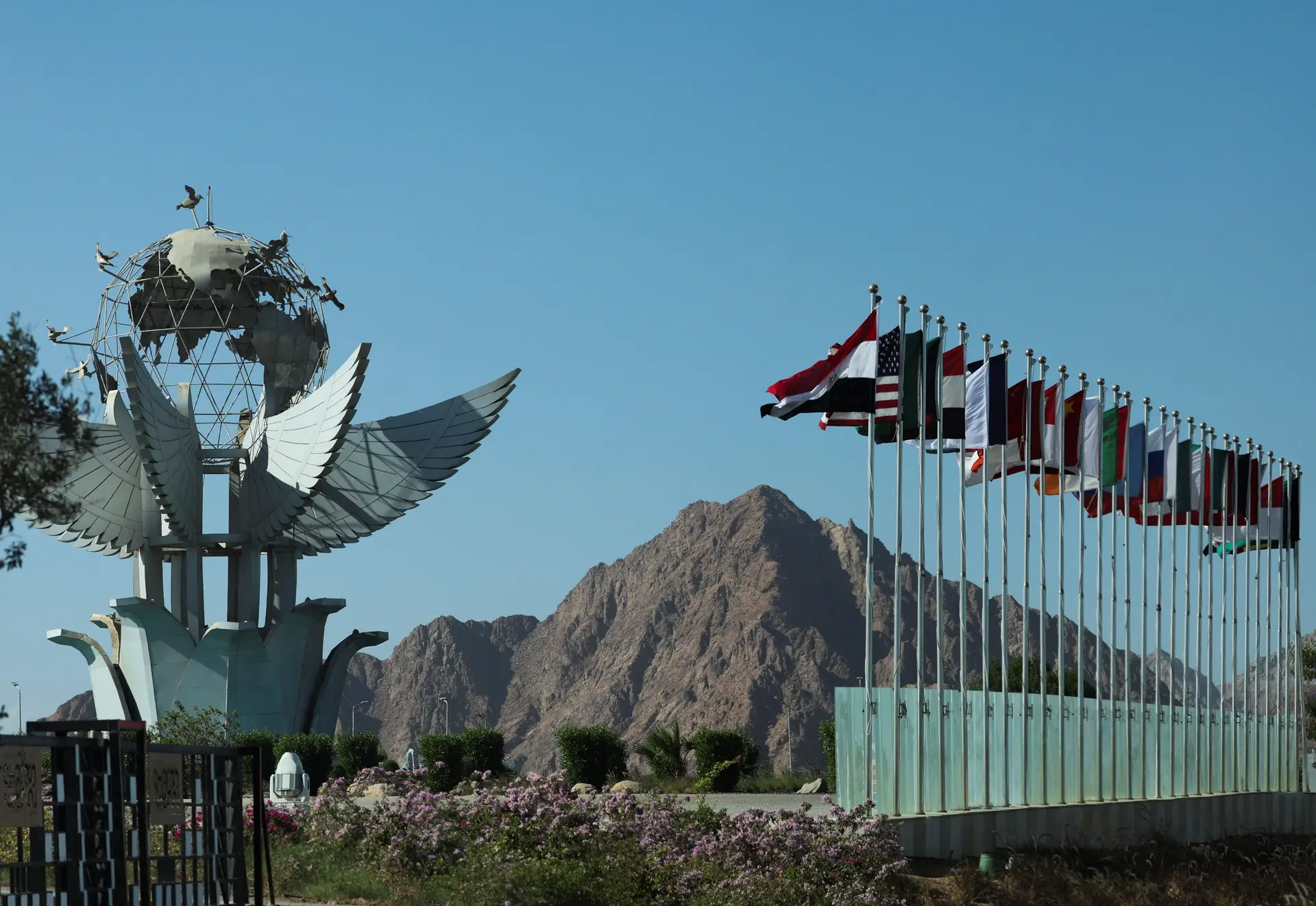 Diplomatas cataris morrem em acidente a caminho de Sharm el-Sheikh