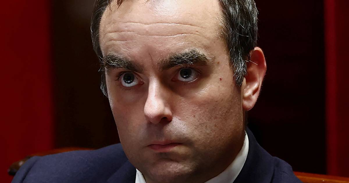 Primeiro-ministro francês propõe aumento de impostos para os mais ricos de 6,5 mil milhões em 2026