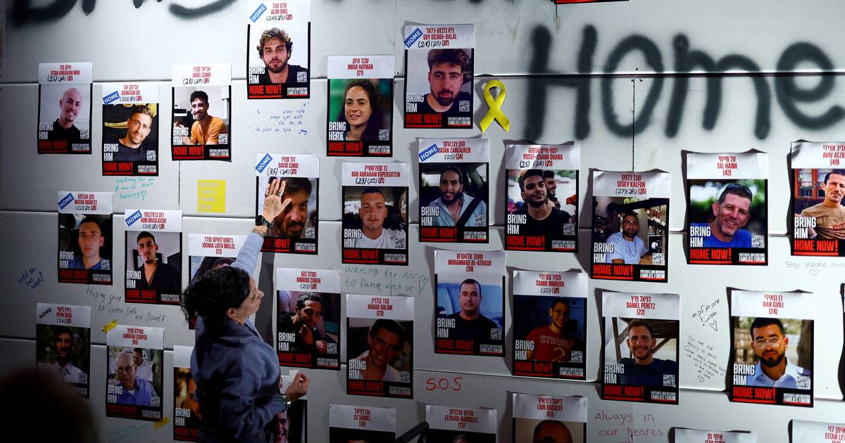Incerteza, fúria e desconfiança em Gaza após assinatura do acordo de paz