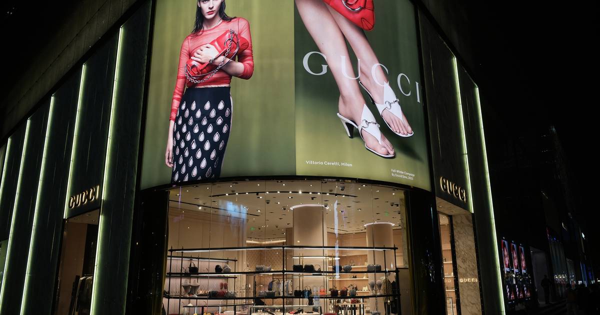 Gucci, Chloé e Loewe multadas em 157 milhões de euros por restringirem preços de revenda