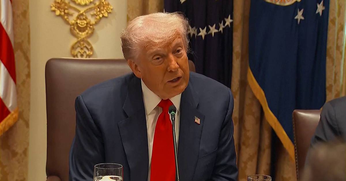 Trump avisa Hamas: "Se eles não se desarmarem, nós desarmamo-los"