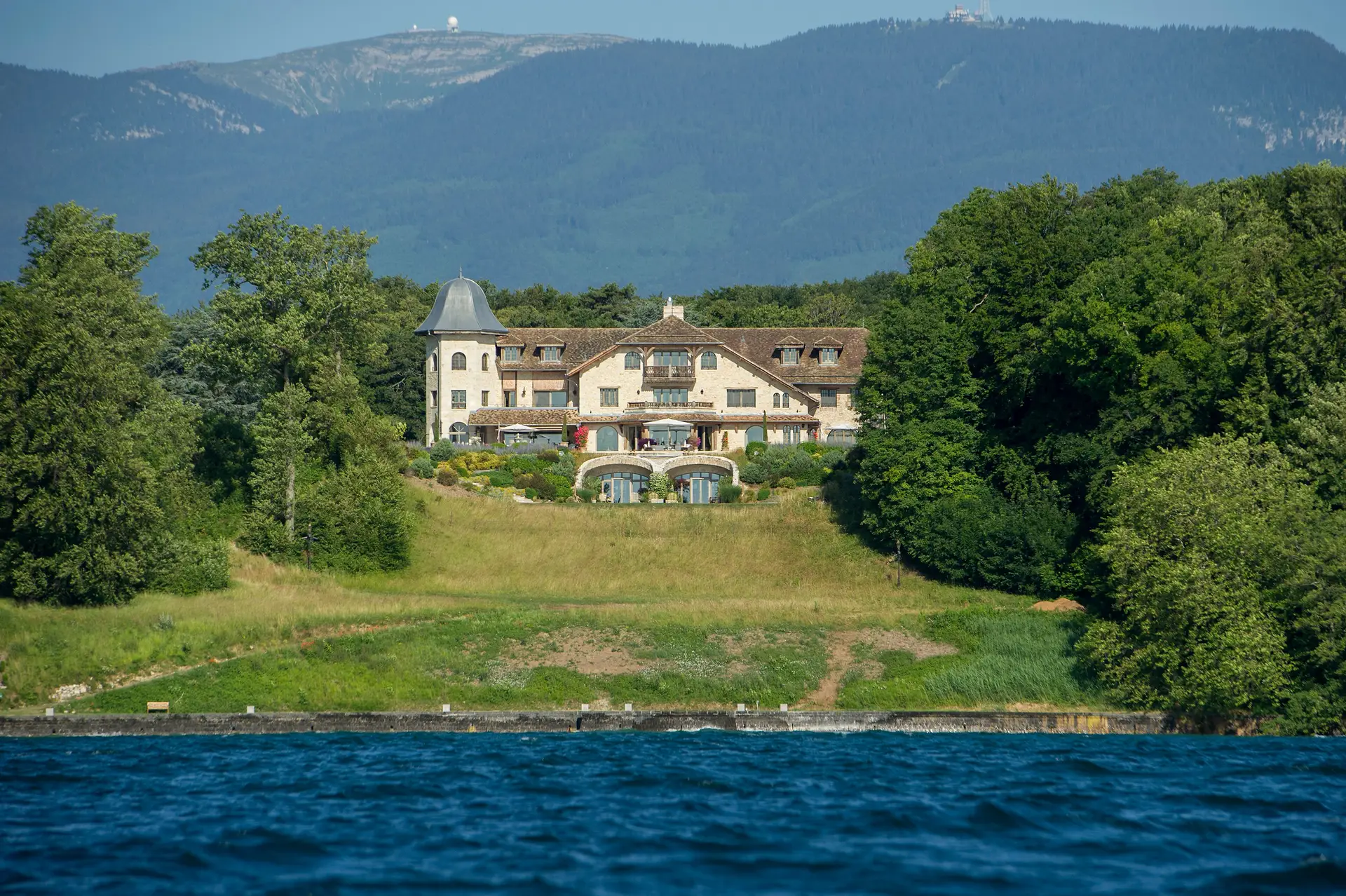 A ‘Villa La Réserve’, casa do heptacampeão de Fórmula 1 Michael Schumacher, a 21 de junho de 2014 em Gland, Suíça.