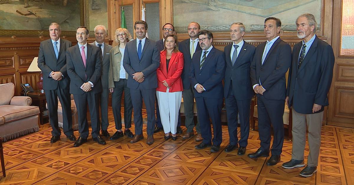 Governo Sombra do Chega reuniu-se pela primeira vez... quase um mês após ser anunciado