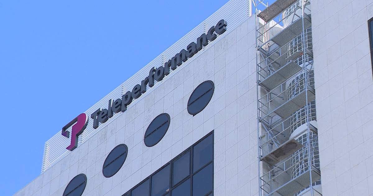 Despedimento coletivo de 240 pessoas surpreende trabalhadores da Teleperformance