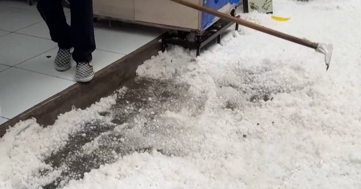 "Nunca na minha vida vi isto em Tarija": cidade na Bolívia atingida por tempestade repentina de granizo