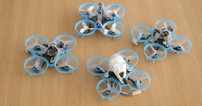 Lituânia ensina jovens a construir e pilotar drones para formar futuros especialistas em defesa