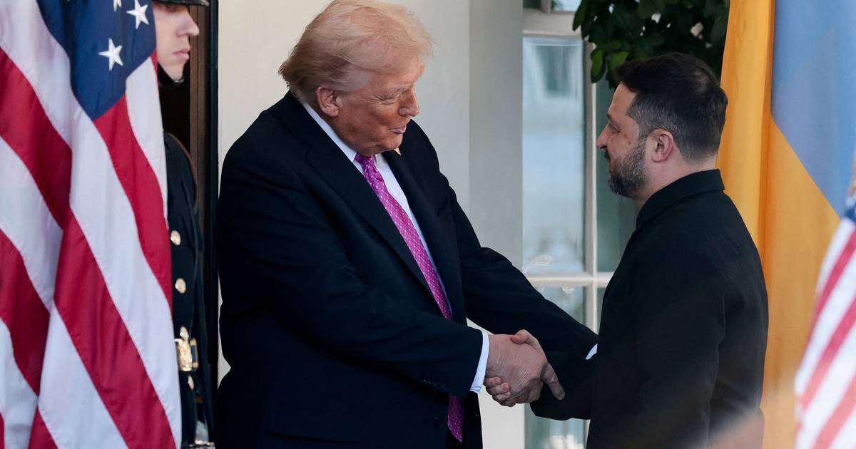 20 minutos: Zelensky encontra-se com Trump na Casa Branca e Parlamento aprova proibição da burca em espaços públicos