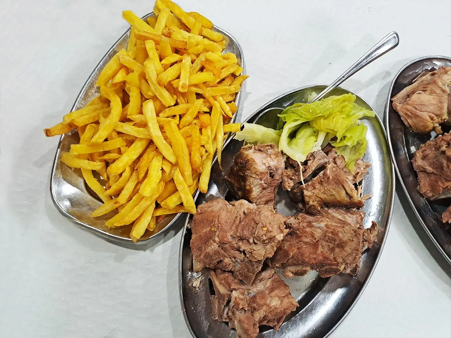 Barracão - O Cantinho dos Ossos