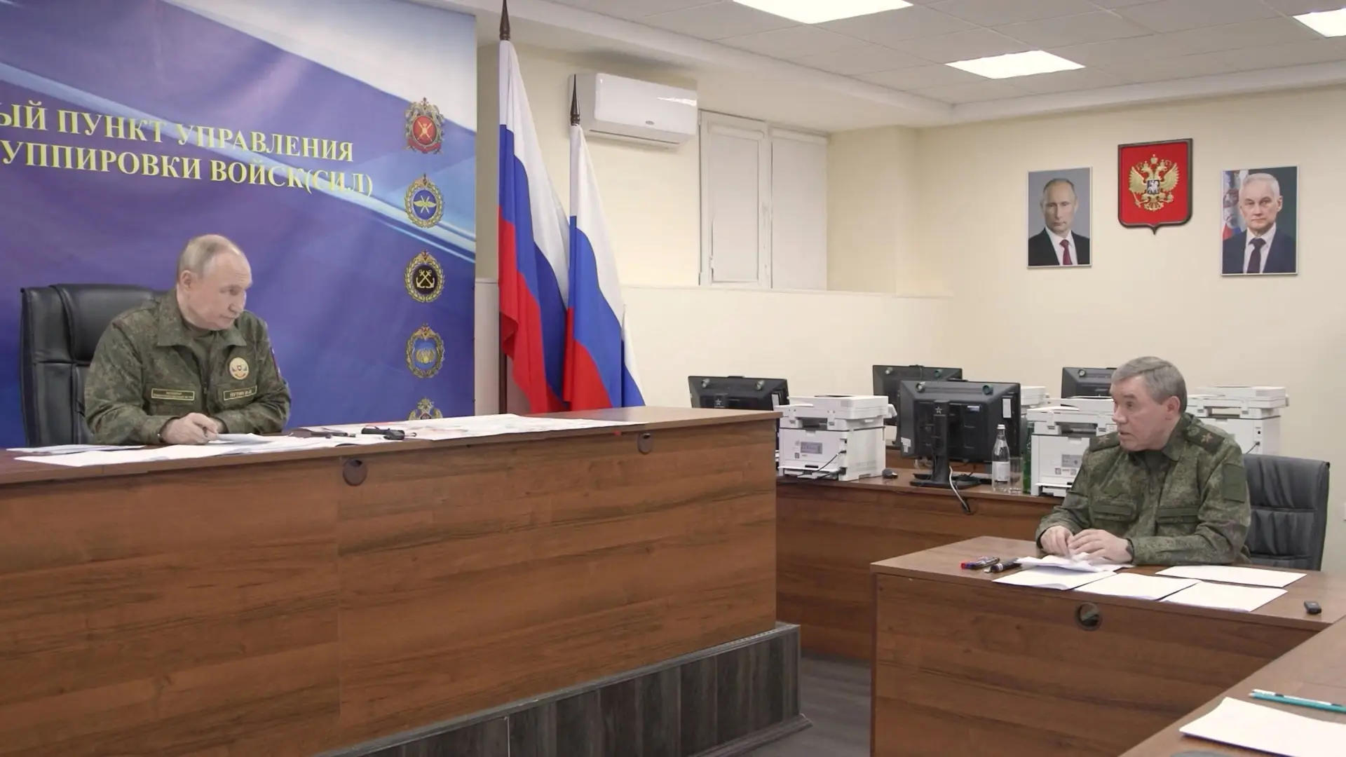 Putin anuncia sucesso de teste final de míssil nuclear com alcance de 14.000 quilómetros