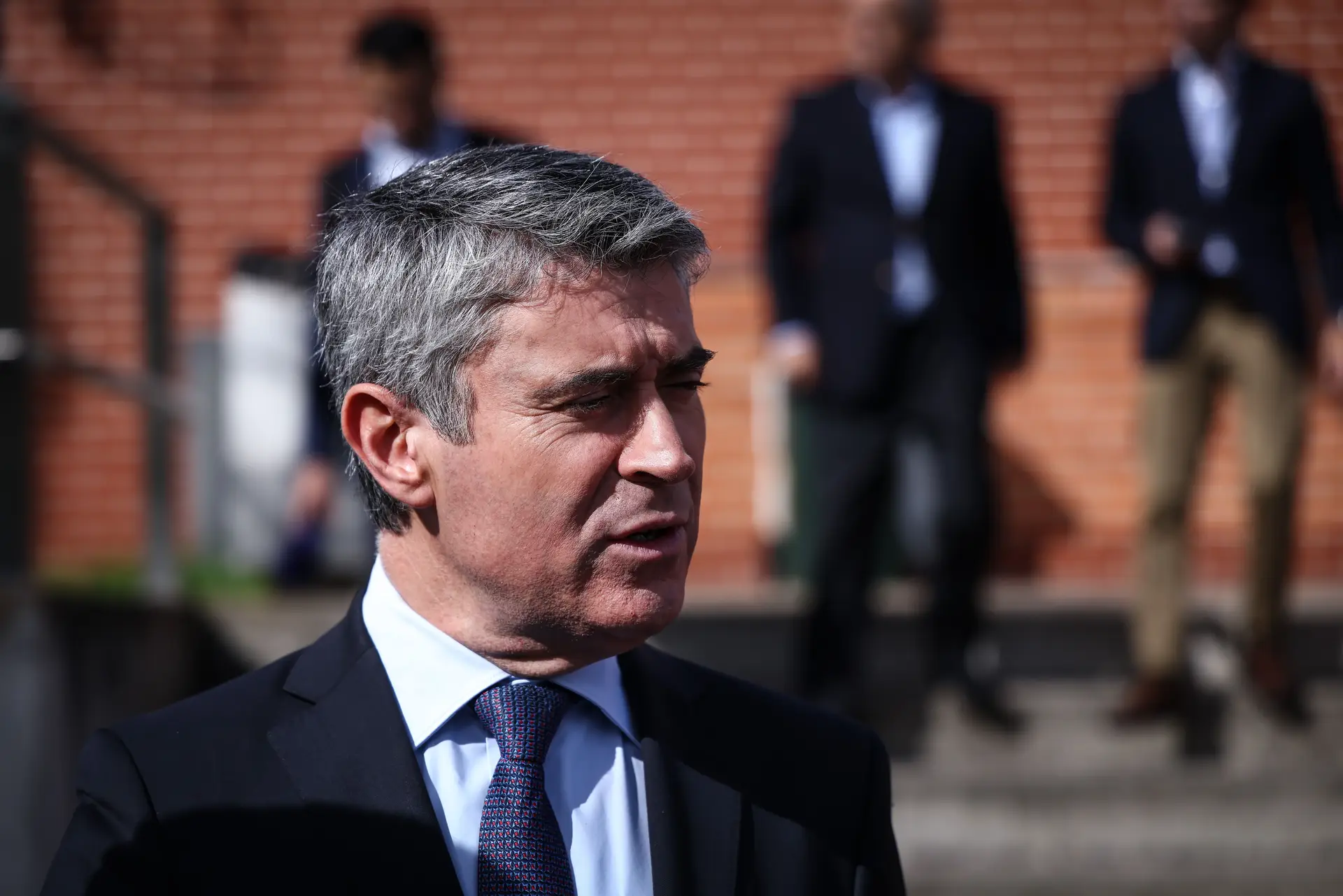 Operação Influencer: José Luís Carneiro exige "cabais esclarecimentos" do PGR sobre escutas de Costa