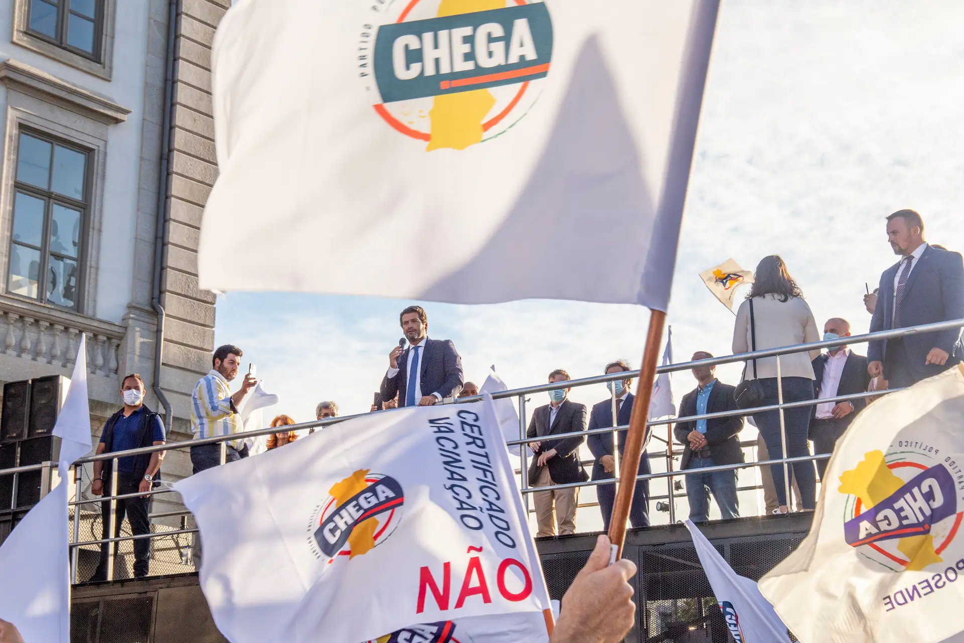 Petição para ilegalização do Chega admitida parcialmente a debate no parlamento
