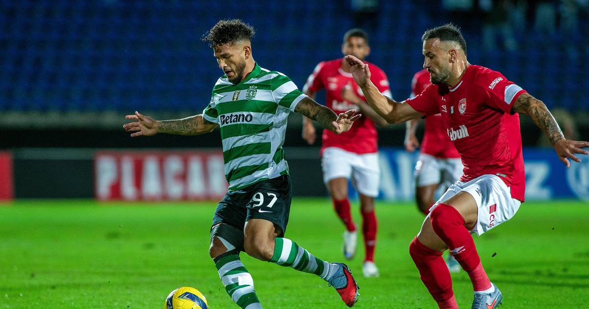 Mesmo ao cair do pano: Sporting vence nos Açores nos últimos instantes