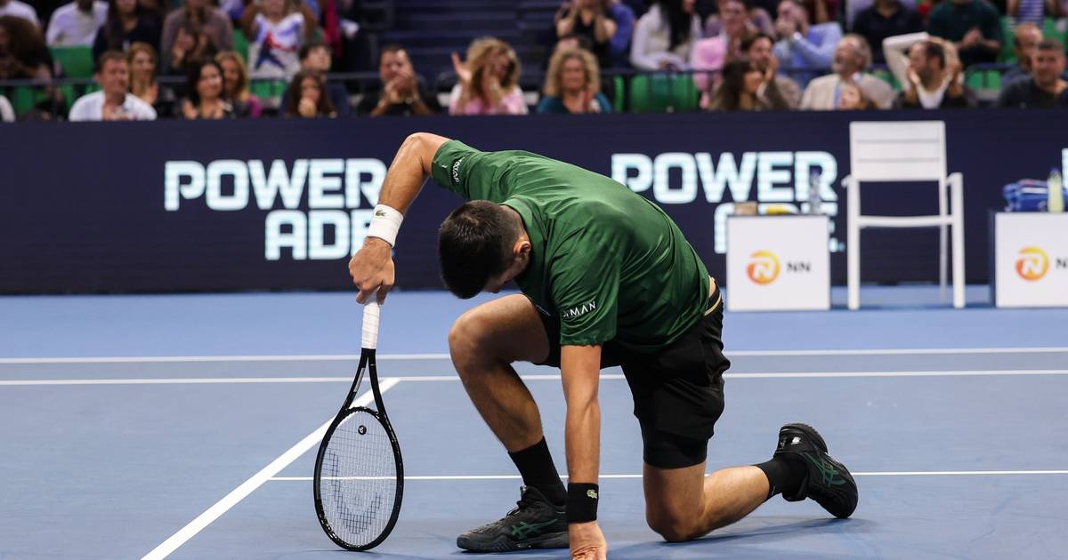 Djokovic desiste das ATP Finals depois de vencer em Atenas