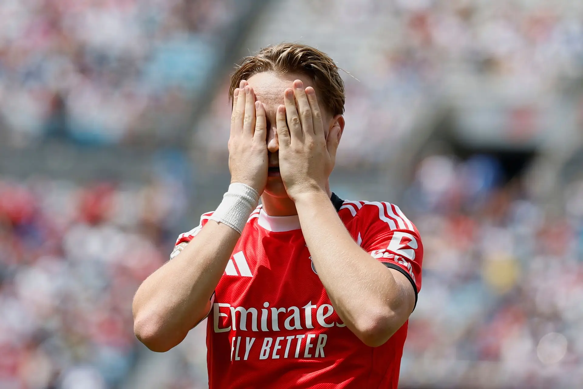 Schjelderup cometeu "erro muito grave" mas vai continuar a ir à seleção