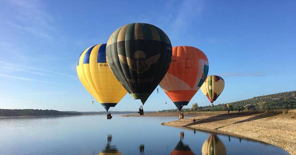 Do chão ao céu: Festival Internacional de Balões de Ar Quente regressa com cores e magia noturna