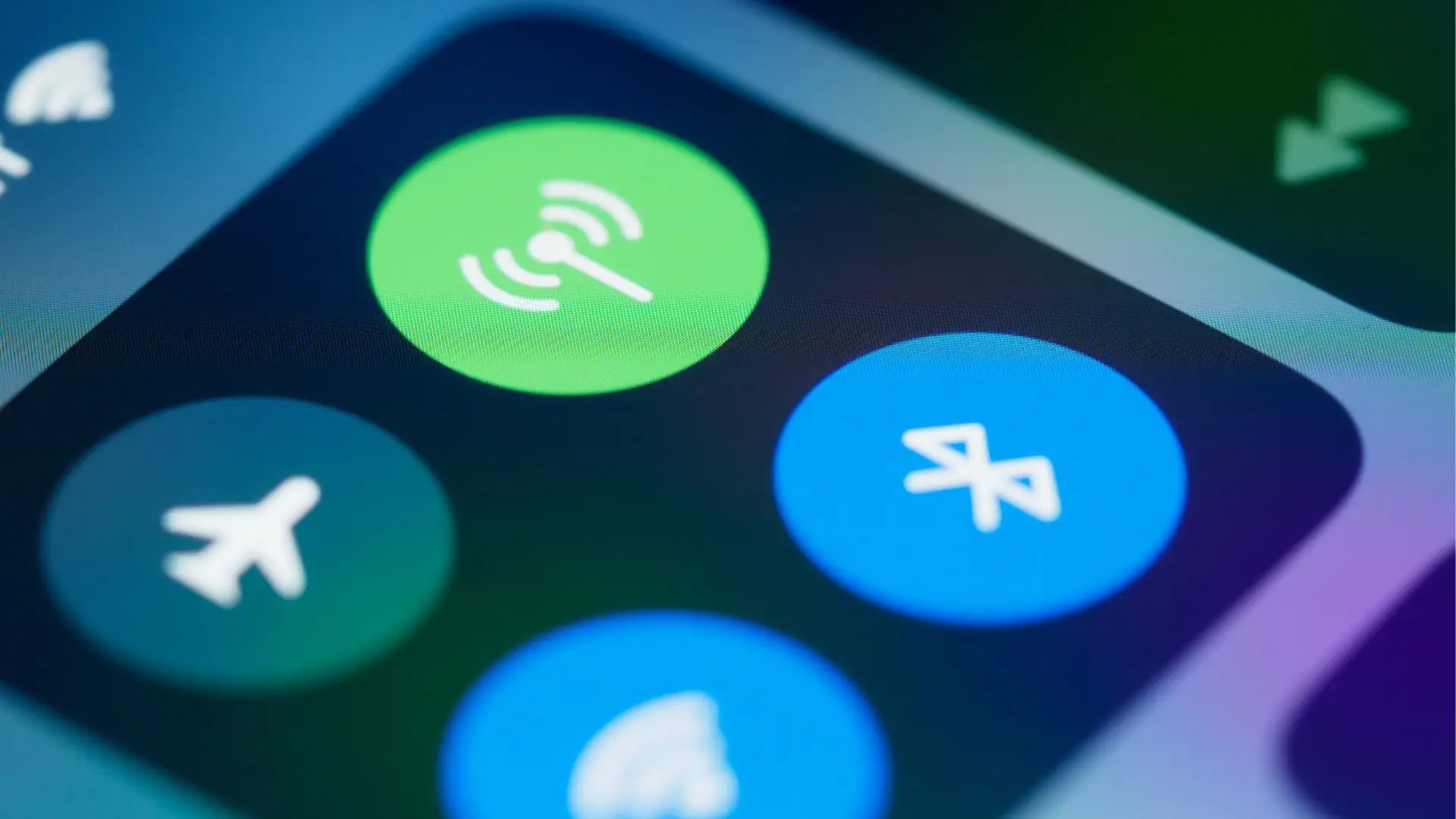 Japão vai limitar bluetooth e etiquetas de localização devido a casos de assédio