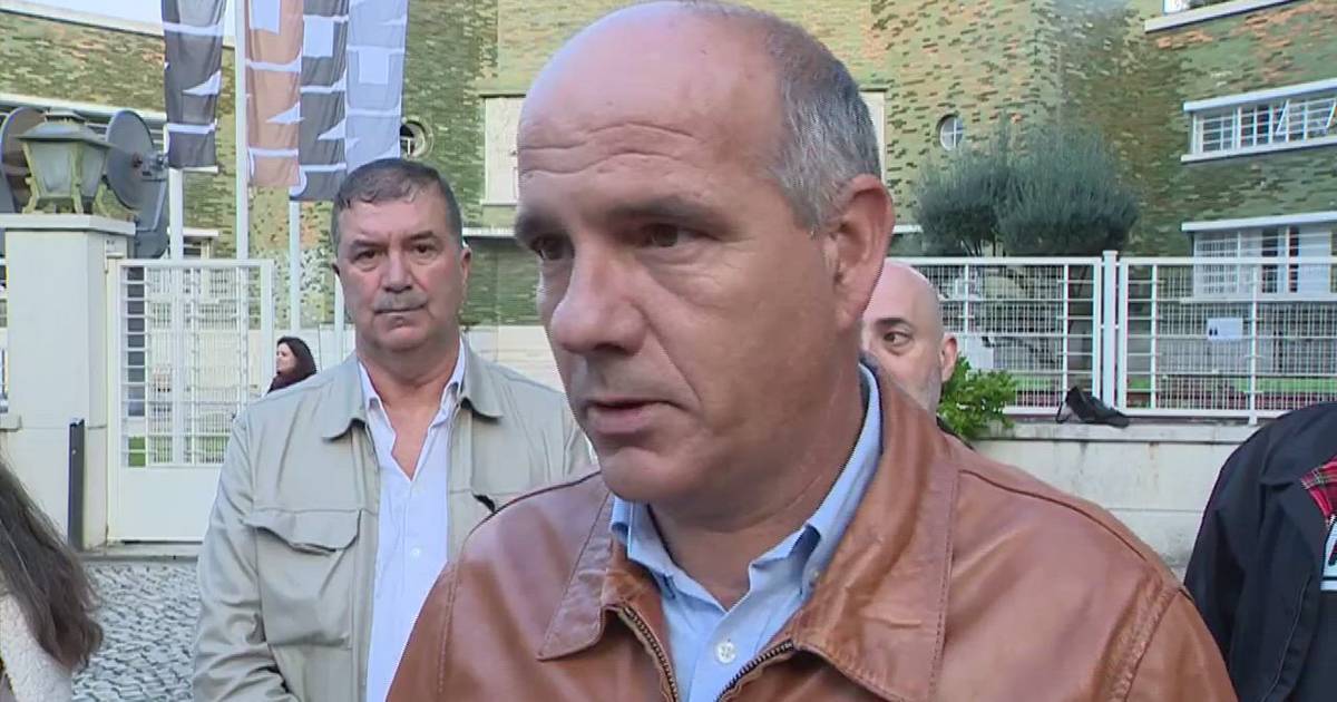 "Vamos ver quem ganha braço de ferro": PCP diz que Governo não quer negociar pacote laboral