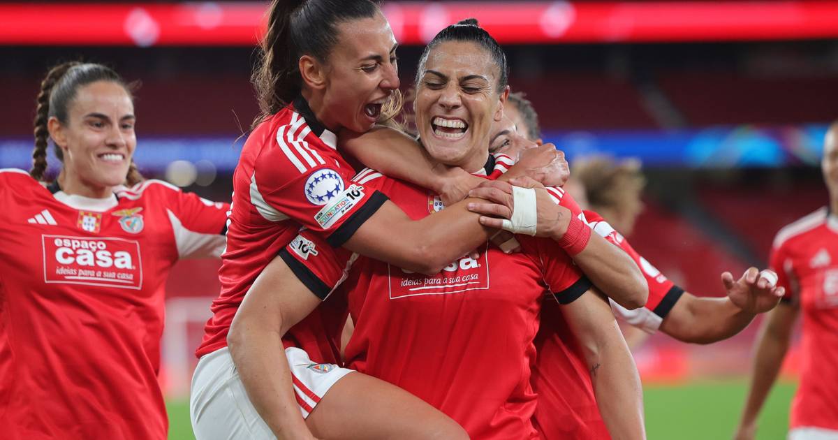 Benfica conquista primeiro ponto na 'Champions' feminina com empate na Luz