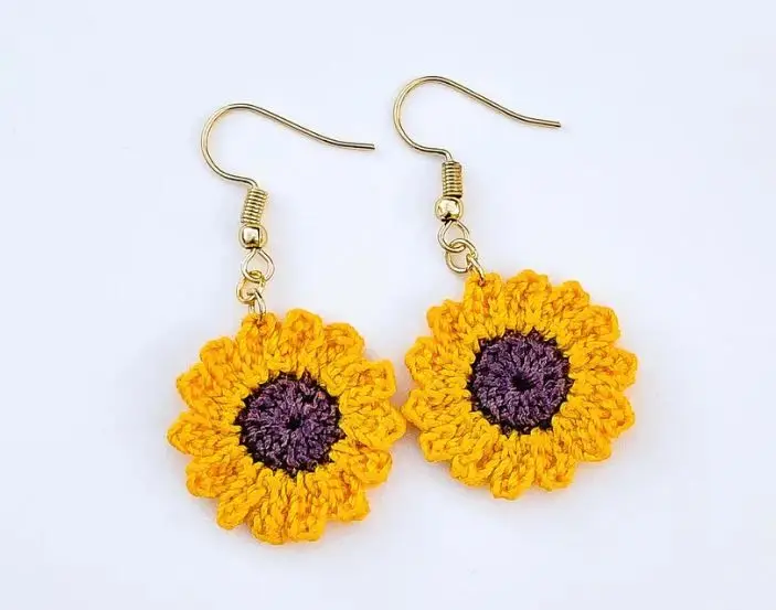 De Viseu à Califórnia, artista portuguesa faz sucesso nos EUA com peças em croché