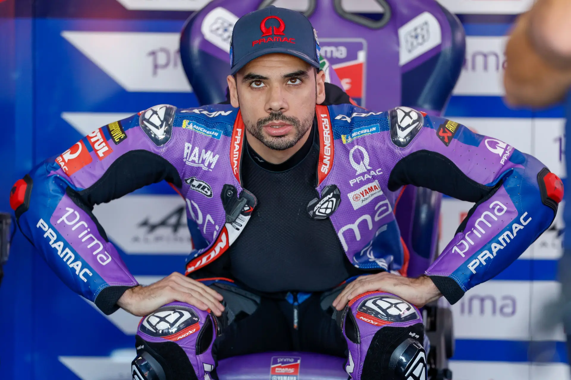 Miguel Oliveira despede-se do MotoGP com 11.º lugar em Valência